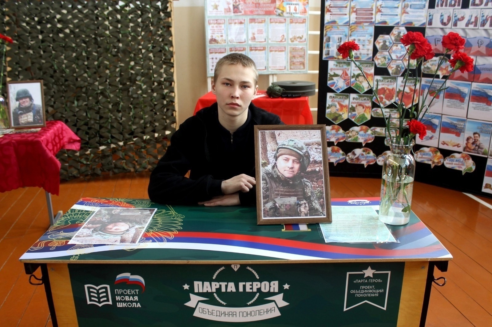 Чăваш Хурамалĕнче Геройсен парттисене уçнă