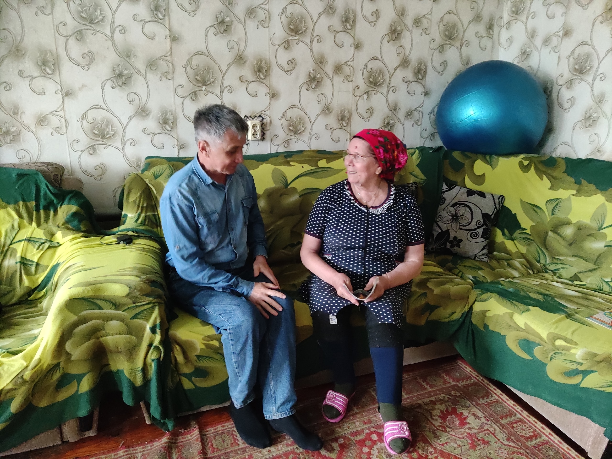 Йăла-йĕркесене ахах пĕрчи вырăнне хурса упрамалла