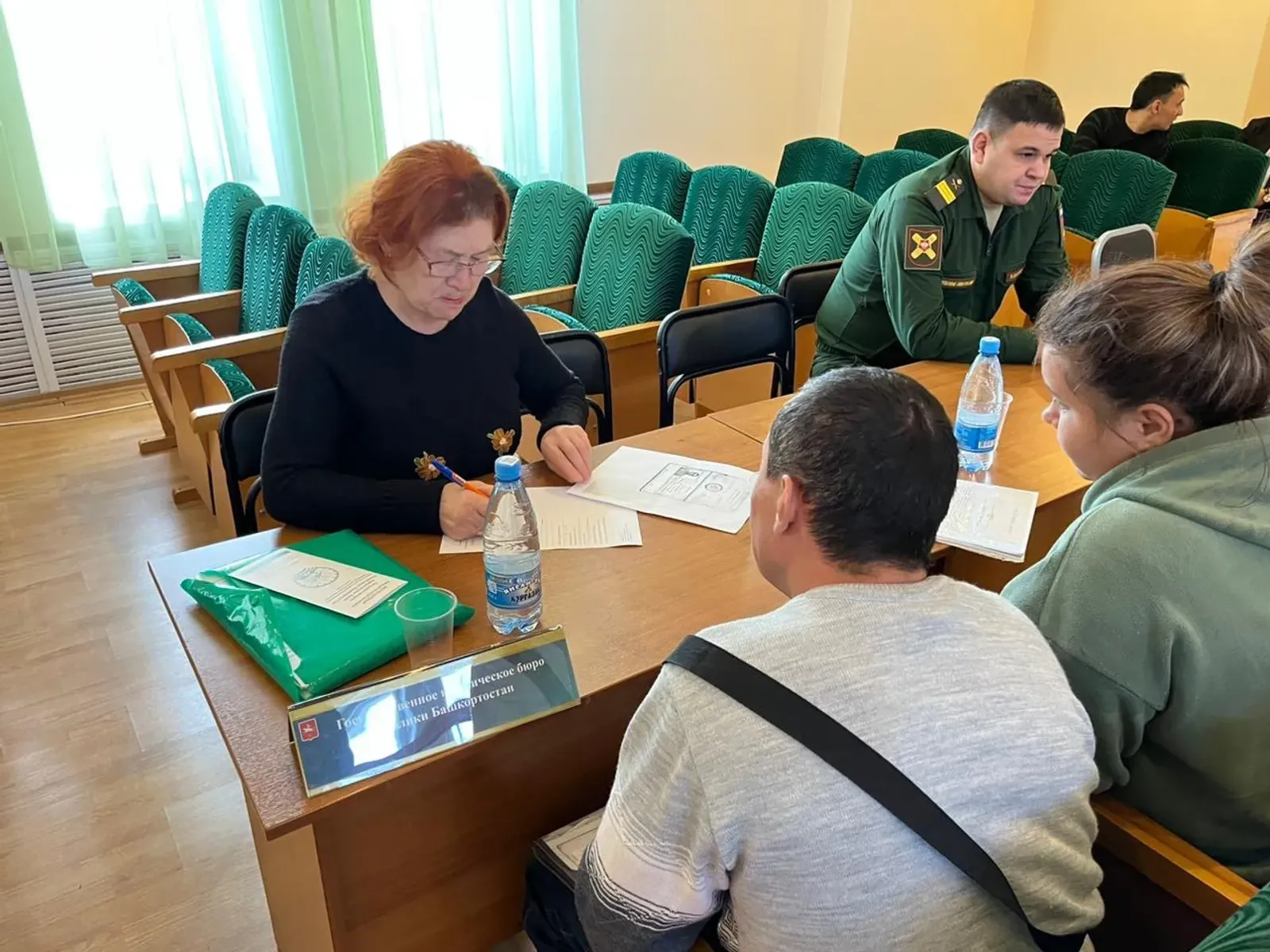 Нотариуссем СВОна хутшăнакансене тата вĕсен çемйисене тÿлевсĕр консультаци парĕç