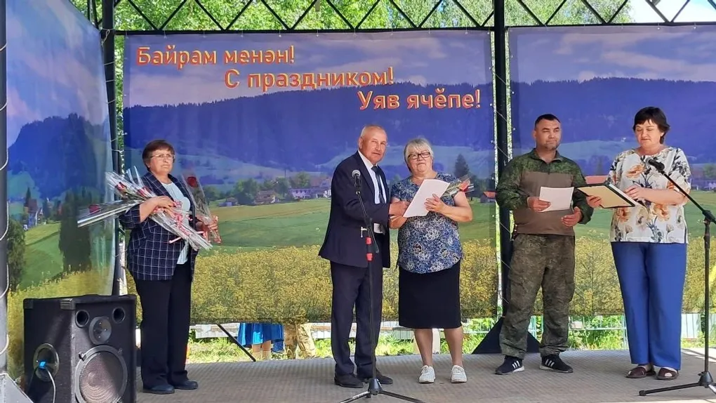 Сименккесемшĕн Кÿршĕ кунĕ савăнăçлă уява çаврăнчĕ