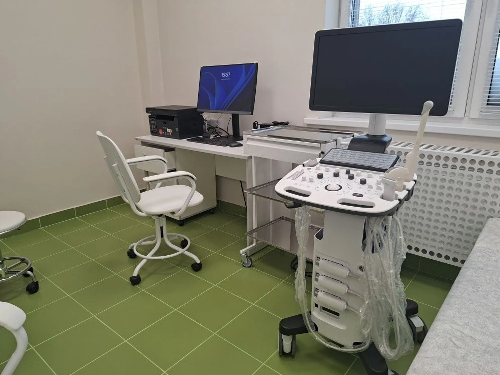 Янаулти больницăна çĕнĕ УЗИ-аппаратпа тивĕçтернĕ