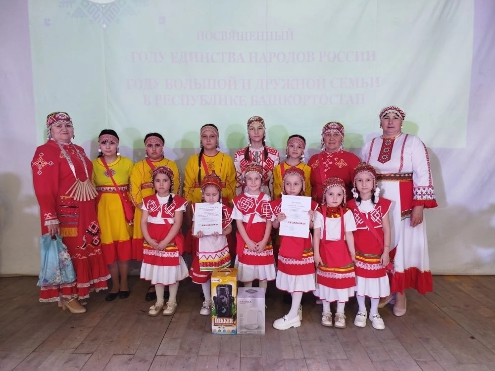 Чĕрĕ йăла-йĕркесем