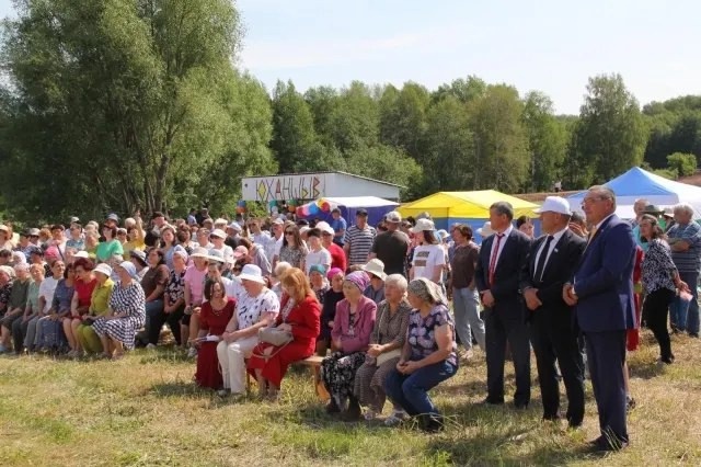 Пĕр ĕмĕре хыçа хăварса…