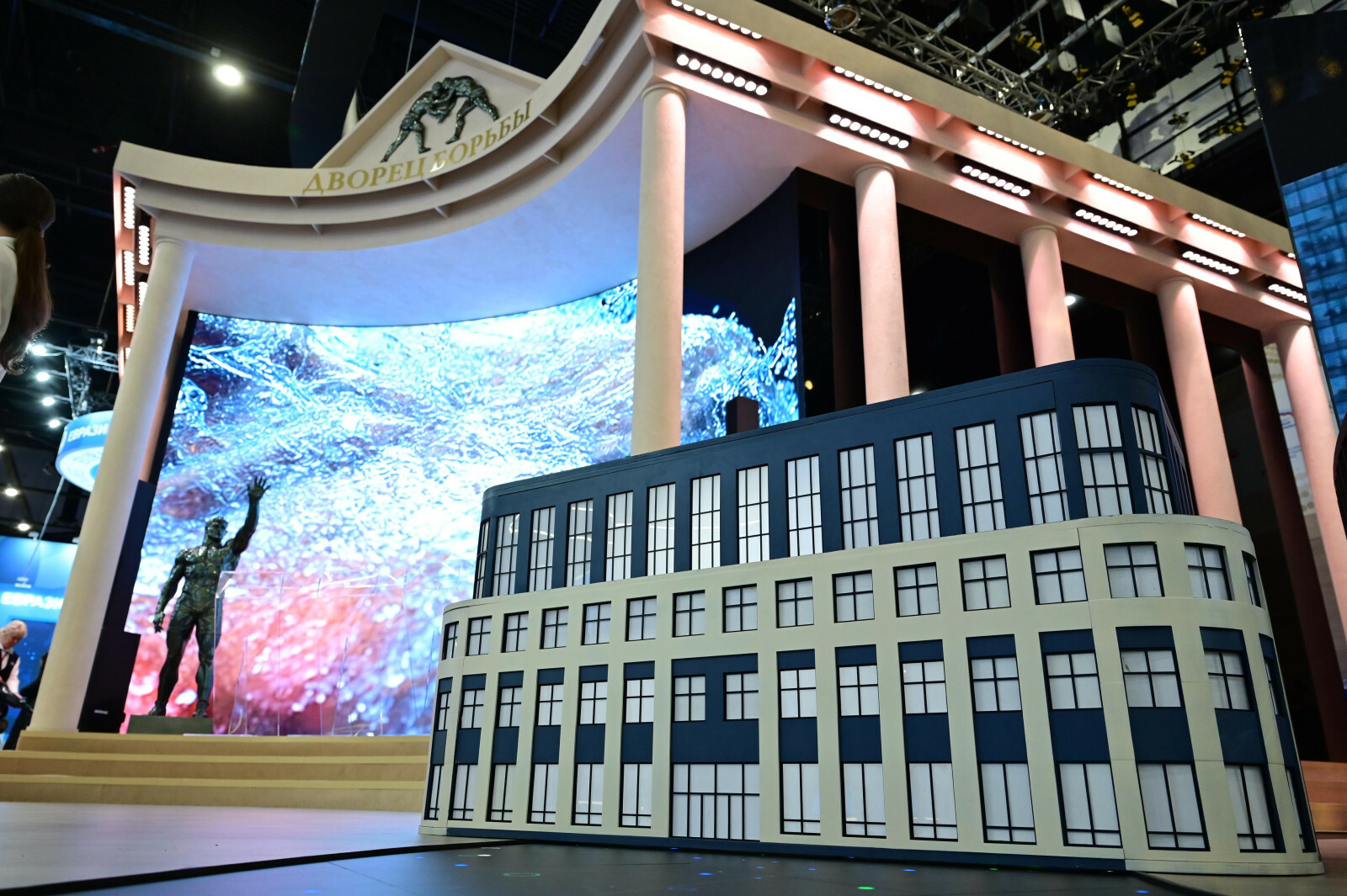 Чем удивляет стенд Башкортостана на ПМЭФ-2025