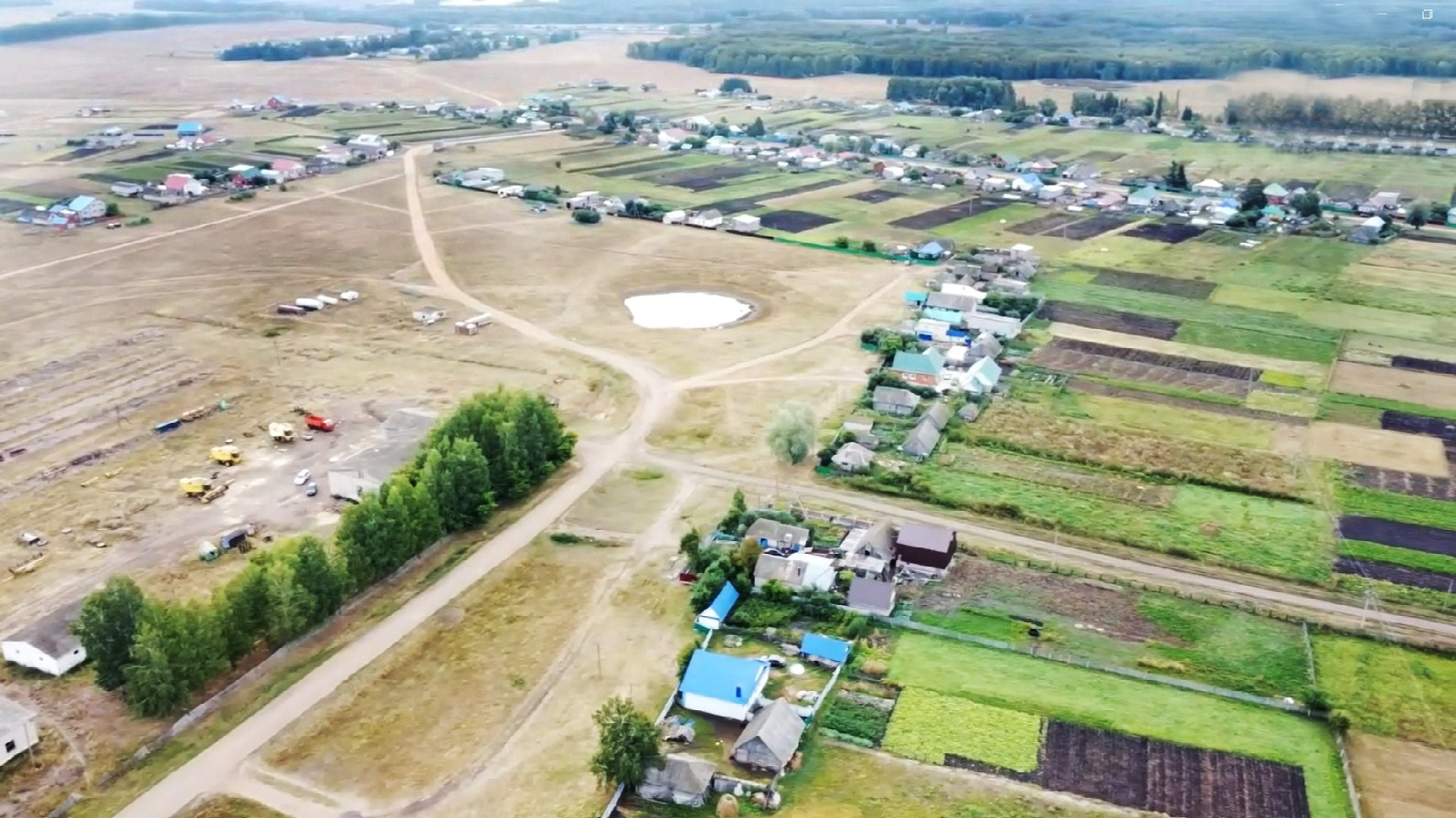 Тинĕскÿлĕн пĕр урамĕ чăваш кăйкăрĕн ячĕпе хисепленет