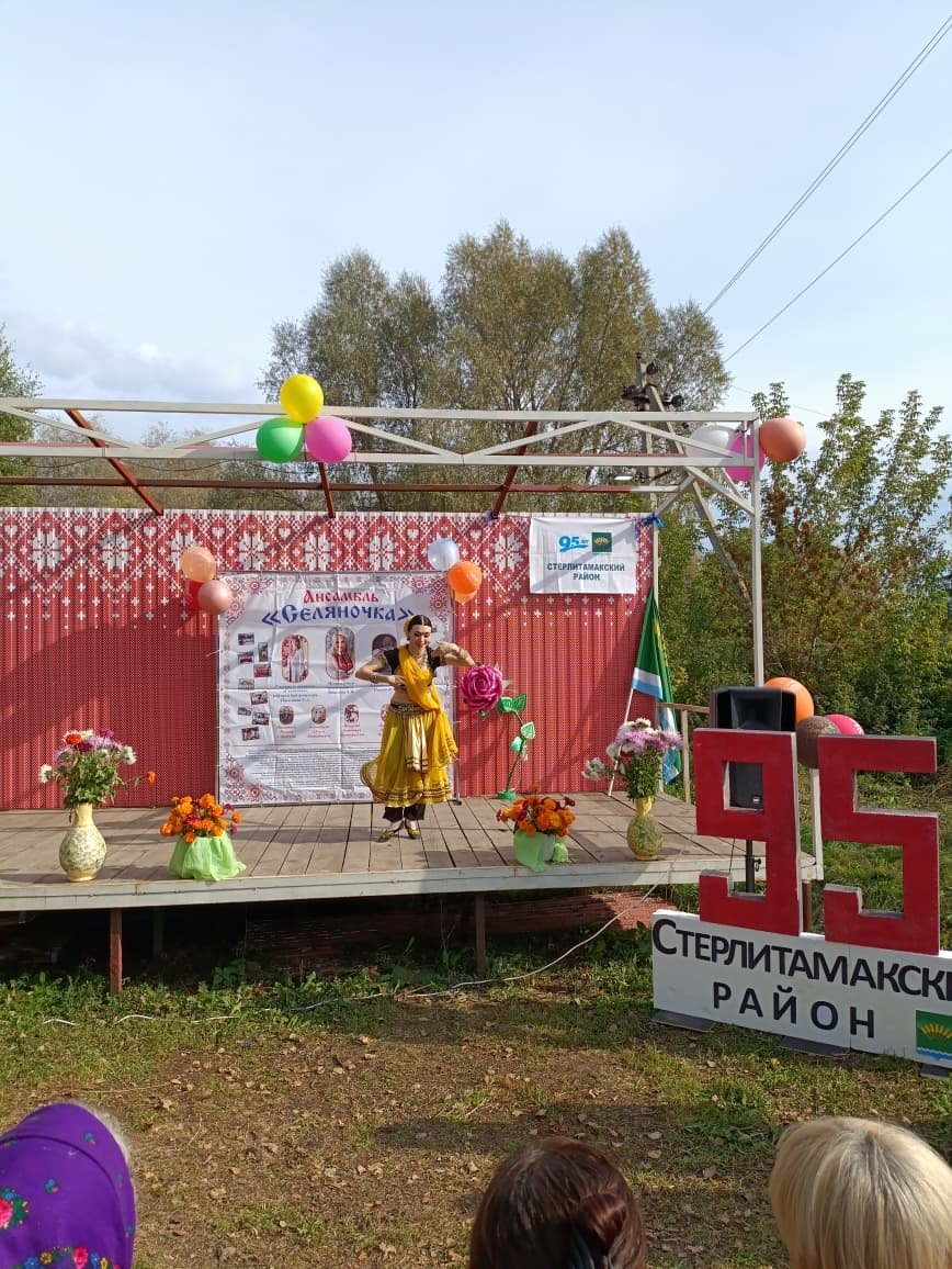 Пултарулăхĕпе палăрнă «Селяночка»  5 çулхи юбилейне паллă турĕ