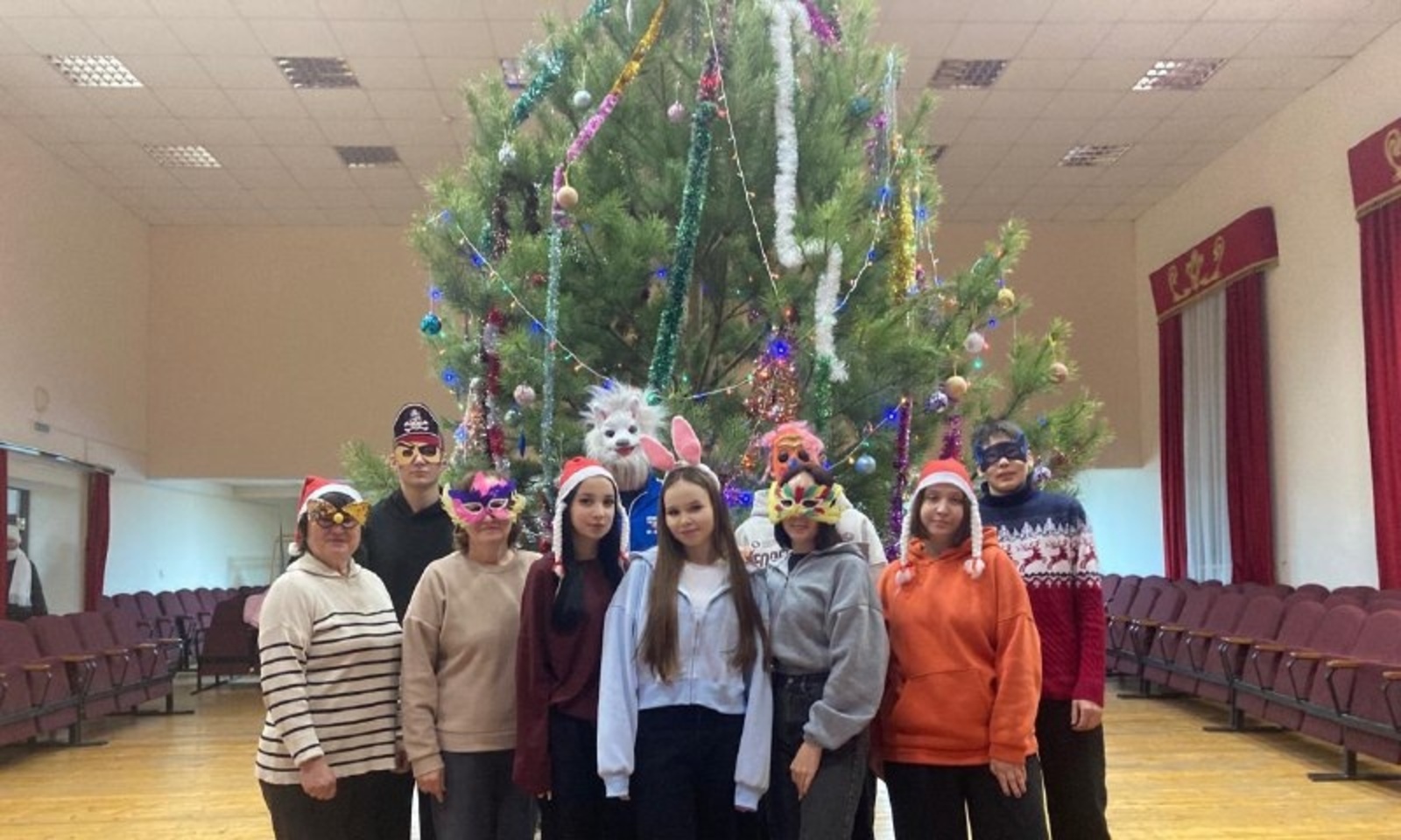 Çветке телей илсе çитерчĕ