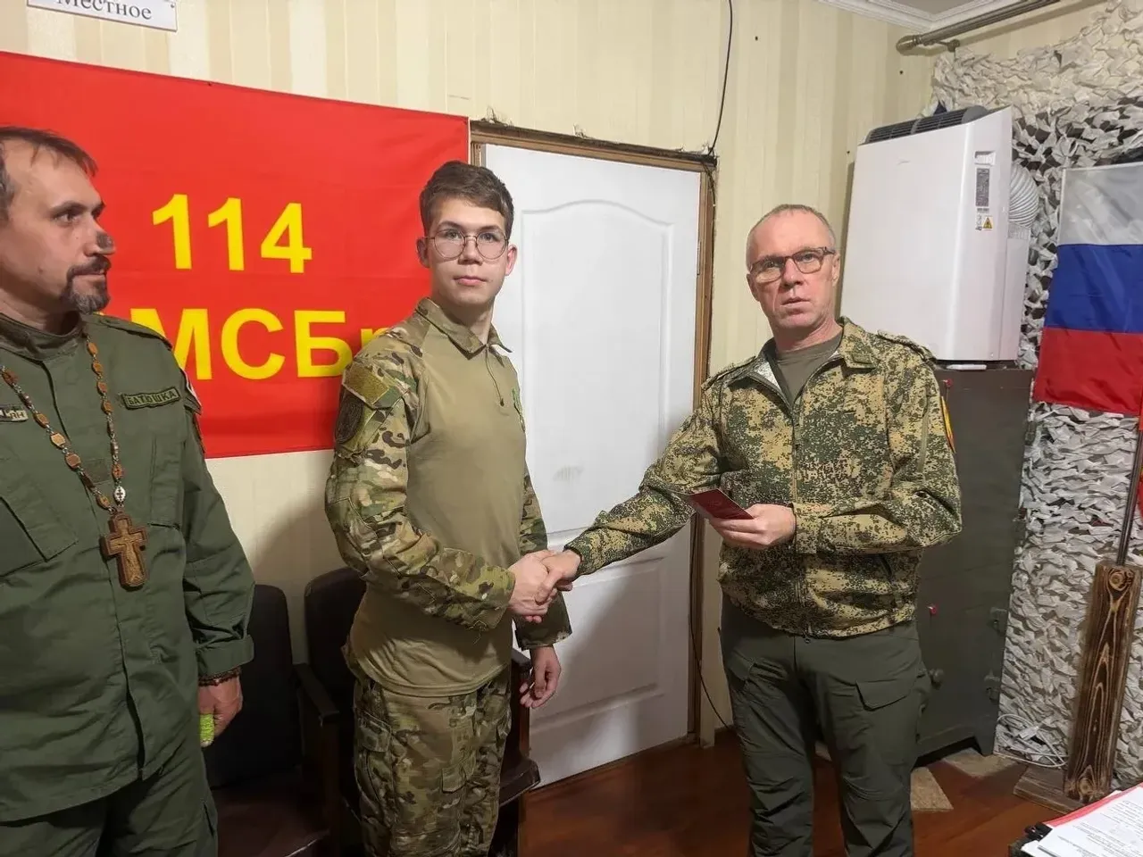 Сергей Вялов шкул ачи «СВОна пулăшнăшăн» медале илме тивĕçнĕ