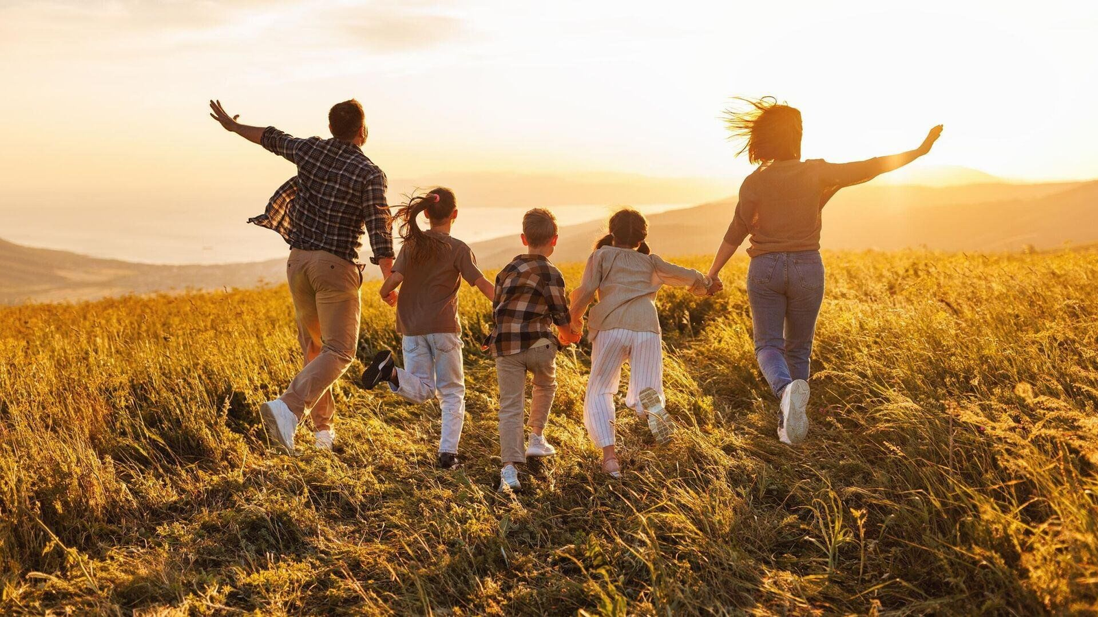 Радий Хабиров Пысăк та туслă çемье çулталăкĕ пирки