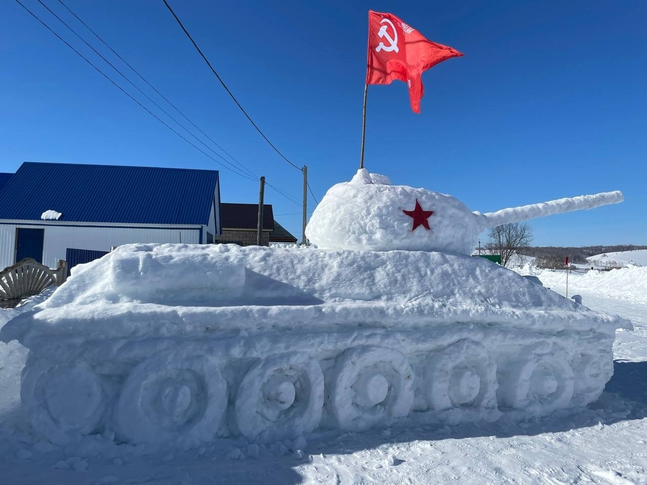 Çĕнĕ çулхи кăмăла Чебурашка çĕклет