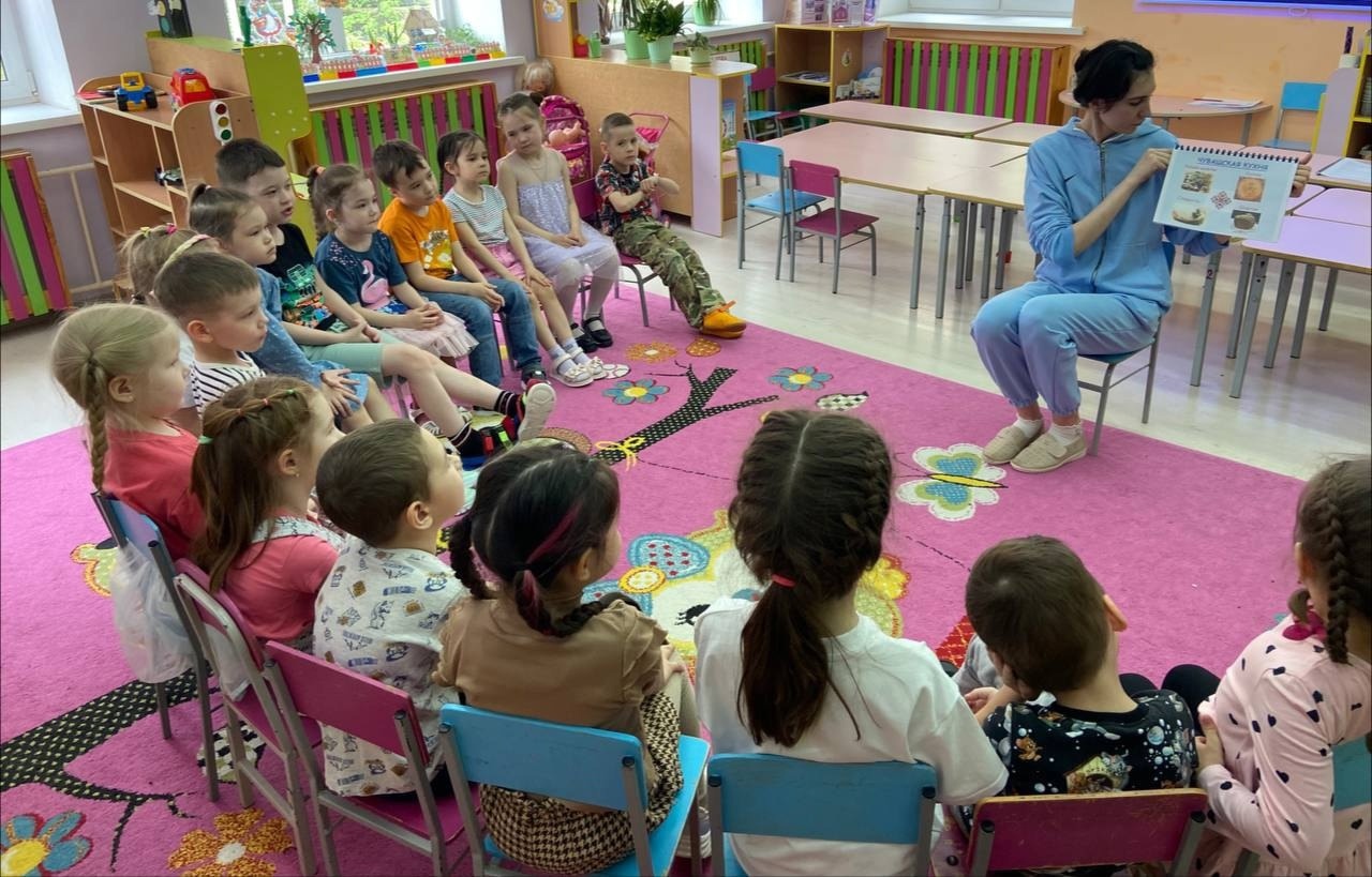 Ĕпхÿри ача садĕнчи шăпăрлансем «Патак туртмалла» вылянă