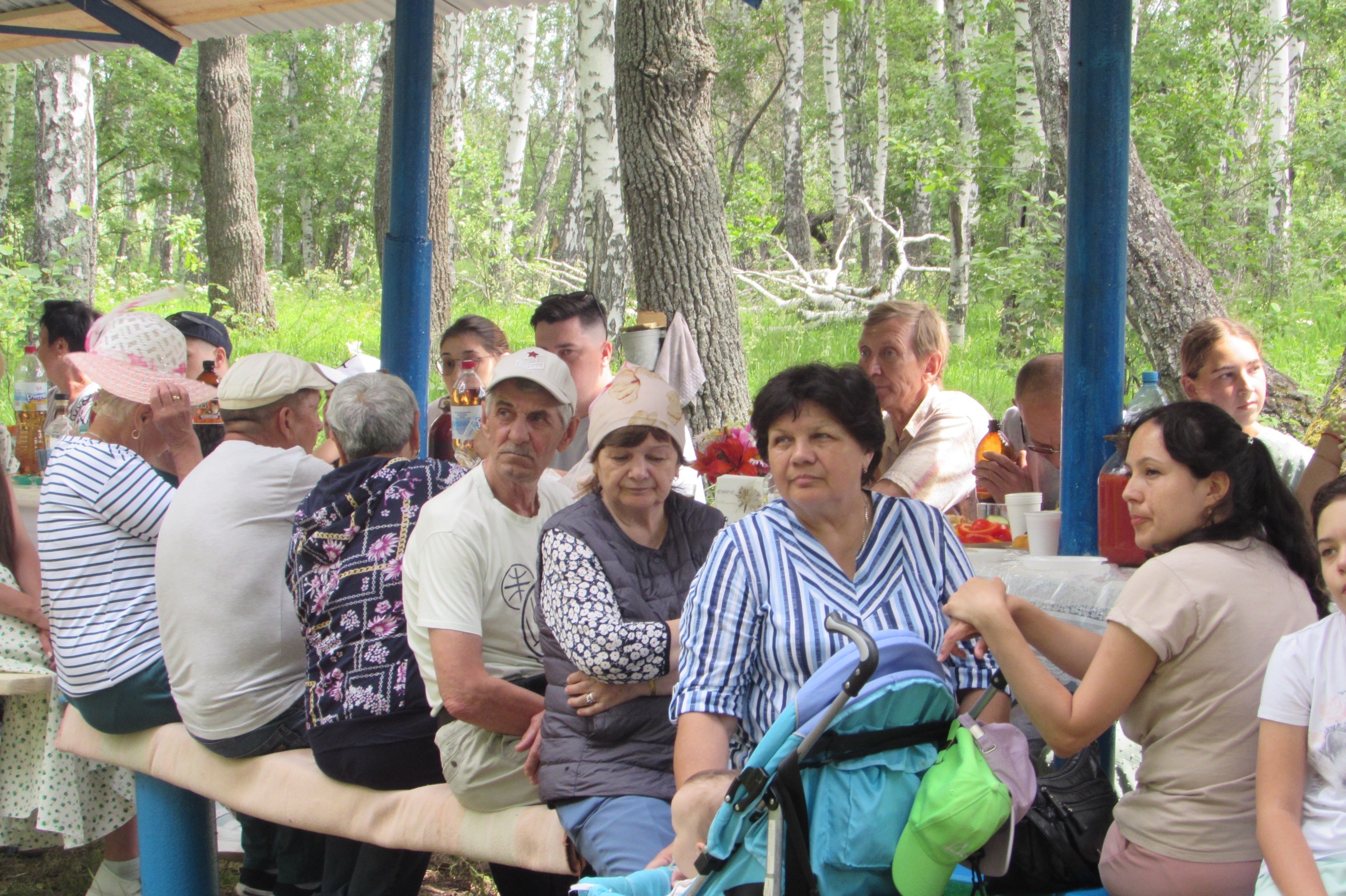 Тăванлăх тĕлпулăва йыхравларĕ