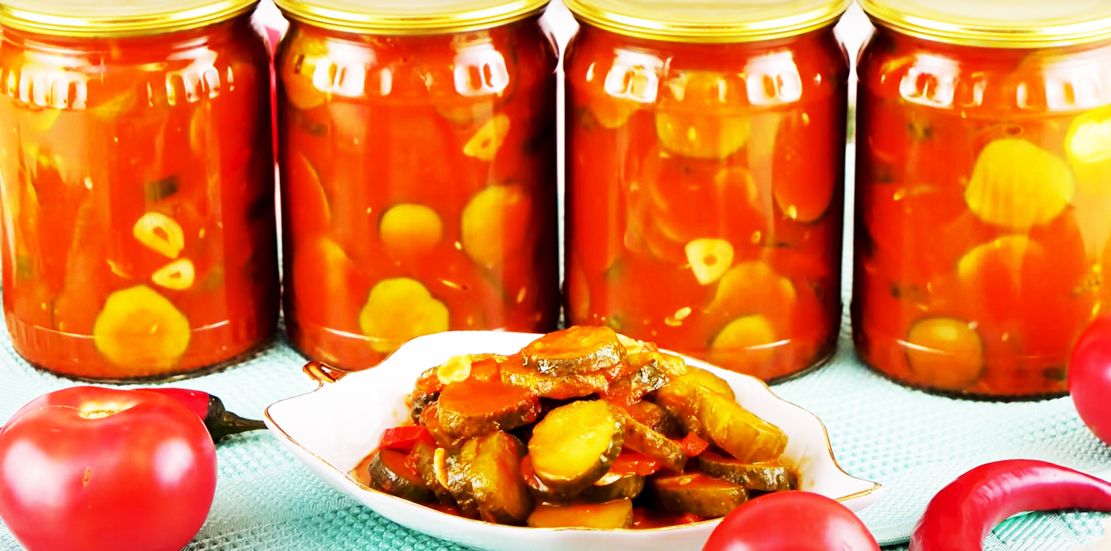 Томат ăшĕнчи хăярсем