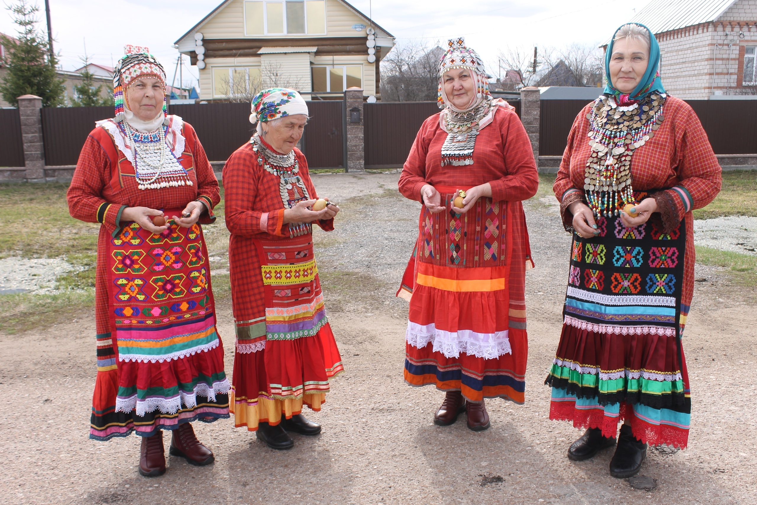 Вăхăчĕ те, йăли те улшăннă