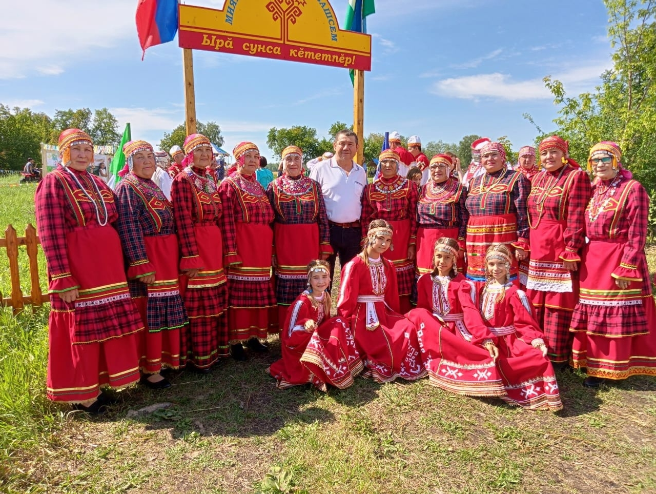 Республикăра Наци тумĕн кунне уявлаççĕ