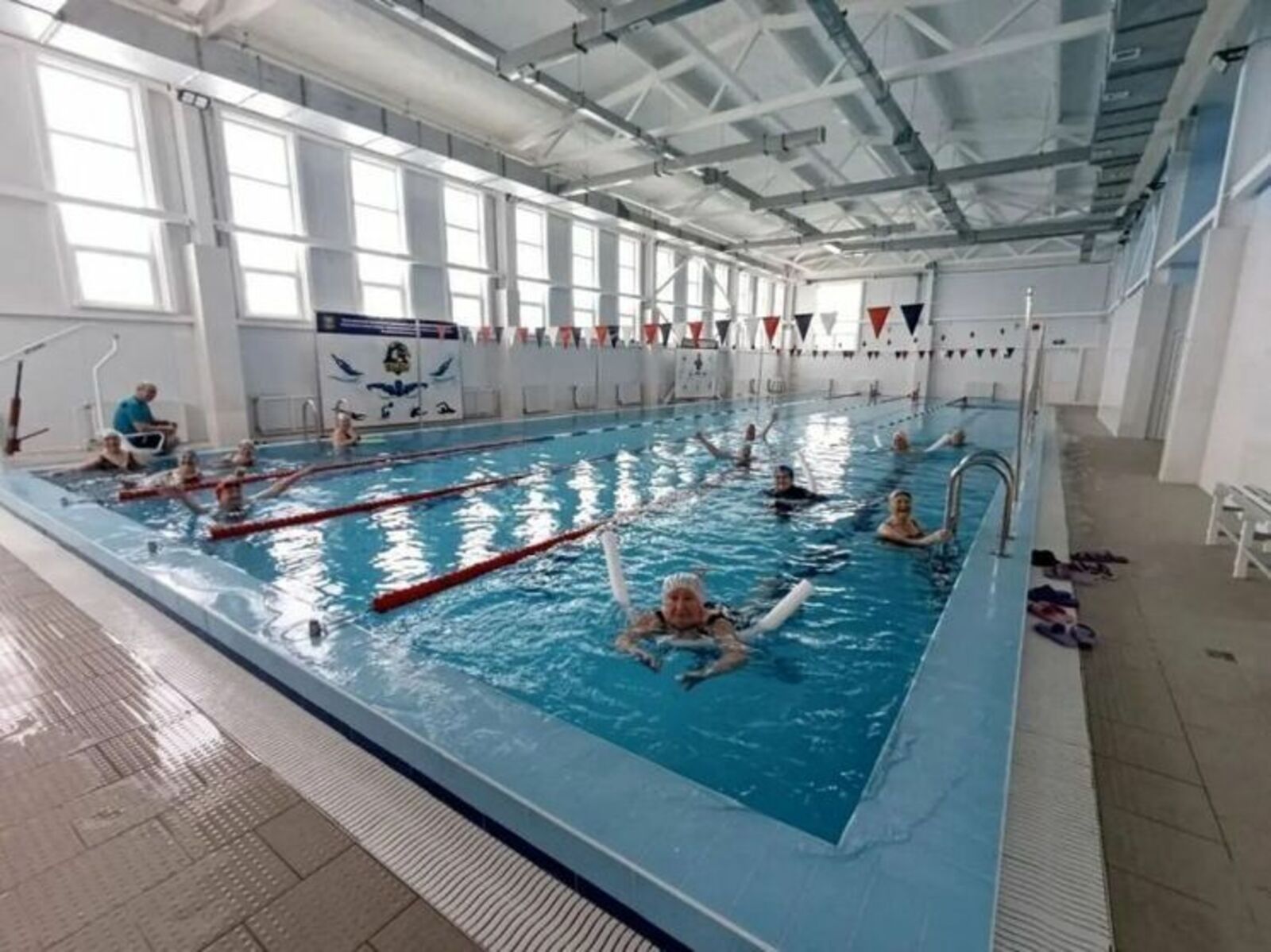 Ермолаевăра çĕнĕ бассейн уçăлнă