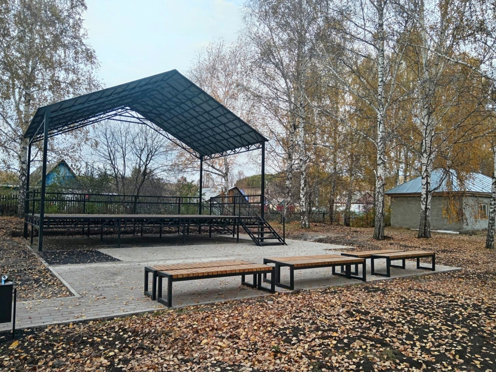 Константин Ивановăн паркне çĕнĕ сăн кĕртнĕ