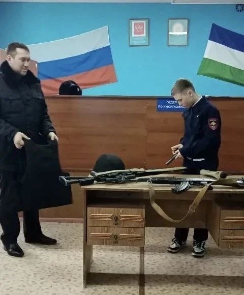 Кривле-Илюшке ачисем полици уйрăмĕнче экскурсинче пулнă