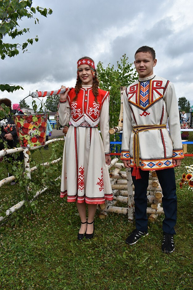 Хуларан кая мар ялта уяв кĕрлерĕ