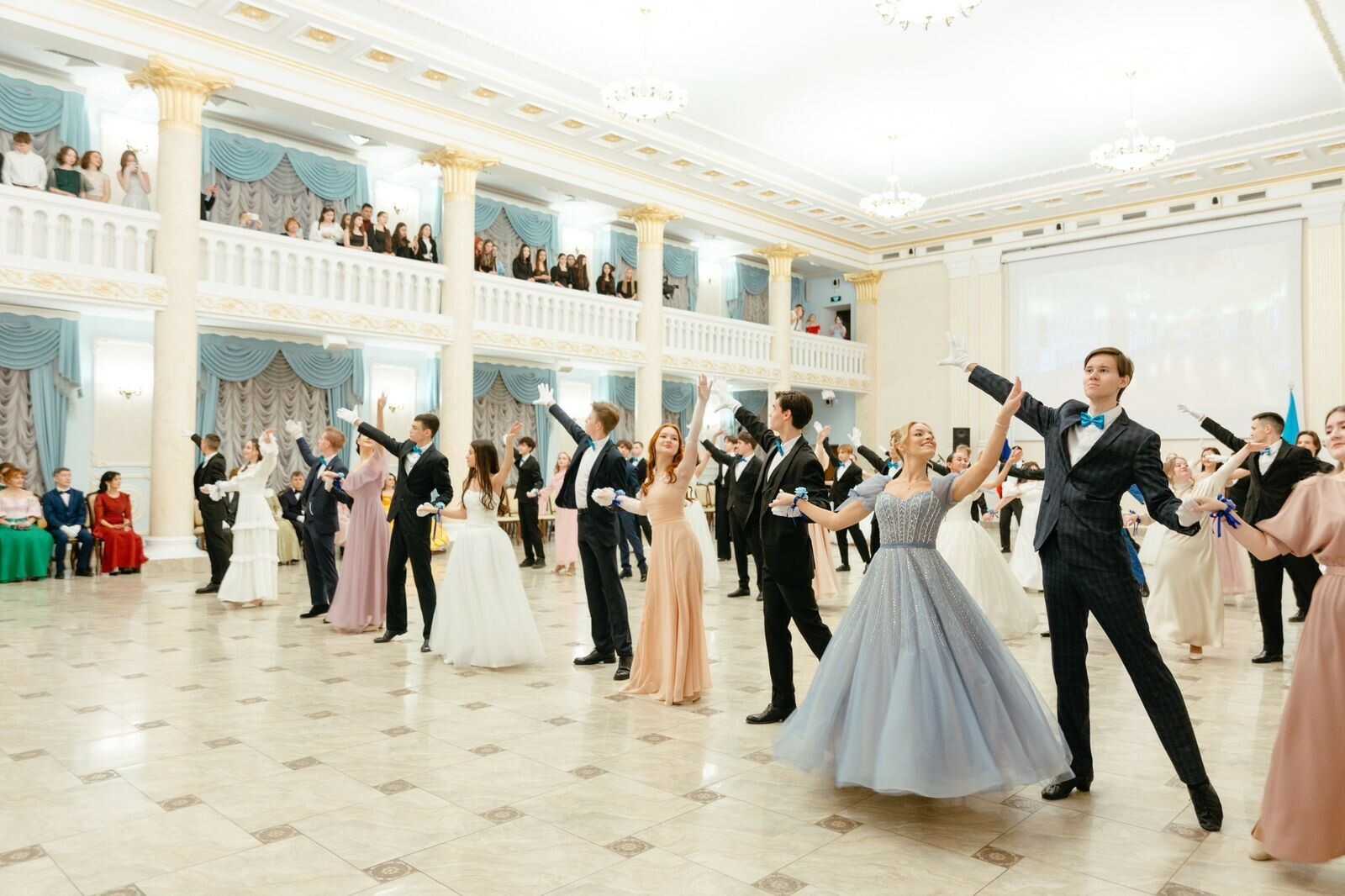 Студенты вузов-резидентов уфимского кампуса стали королем и королевой бала