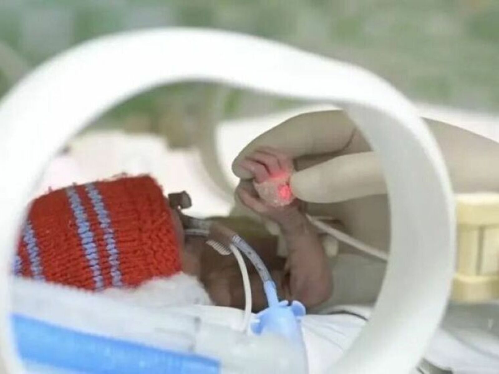 Тухтăрсем çуралнă чух 480 грамм таякан ачана сыватнă