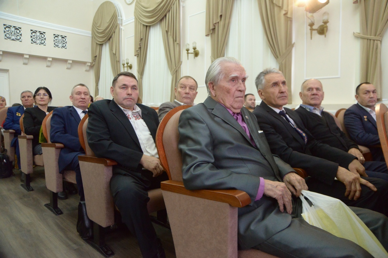 ЧНКан Аслă пухăвĕ умĕнхи лару