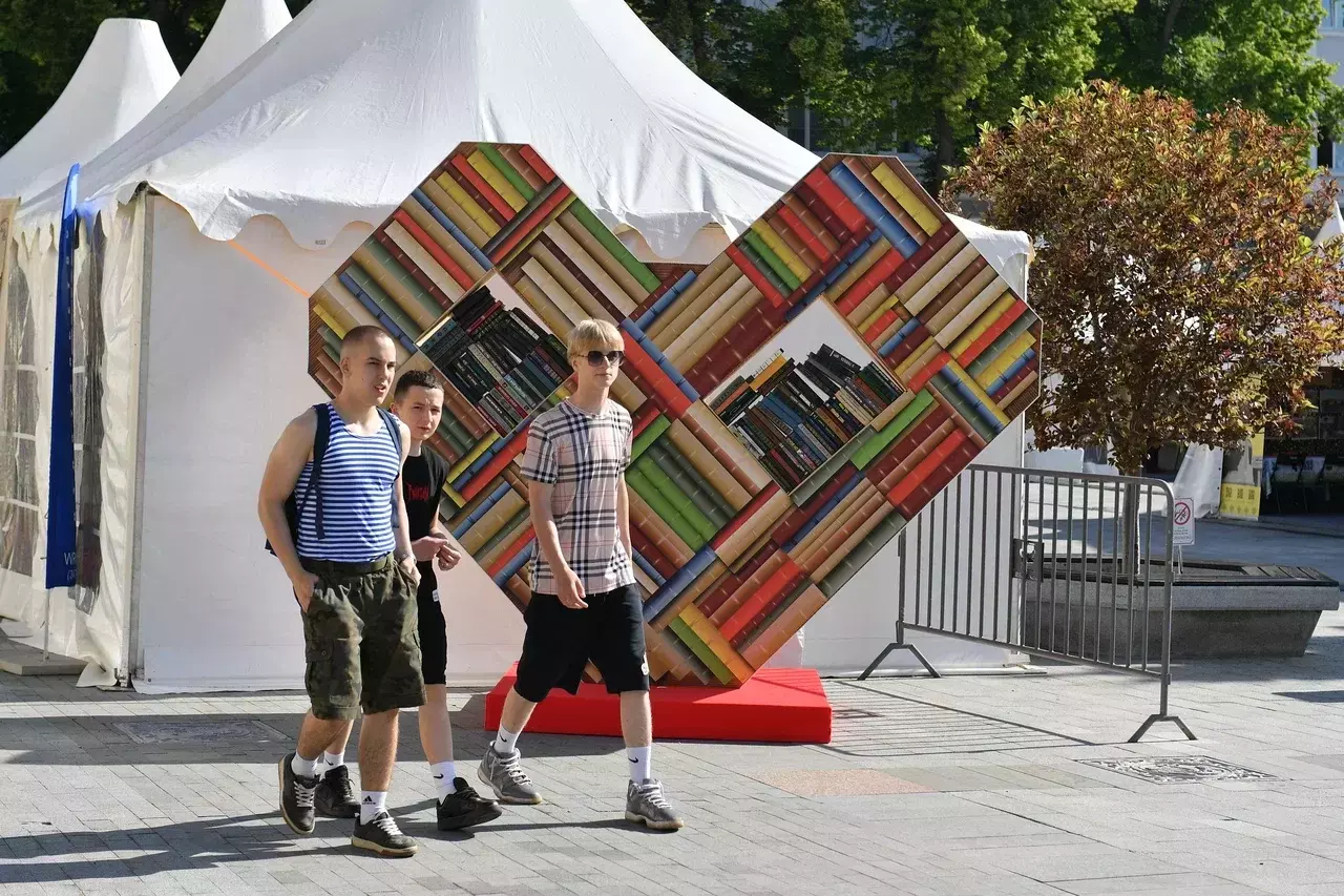 В Уфе стартовал первый день книжной ярмарки «Китап-Байрам»