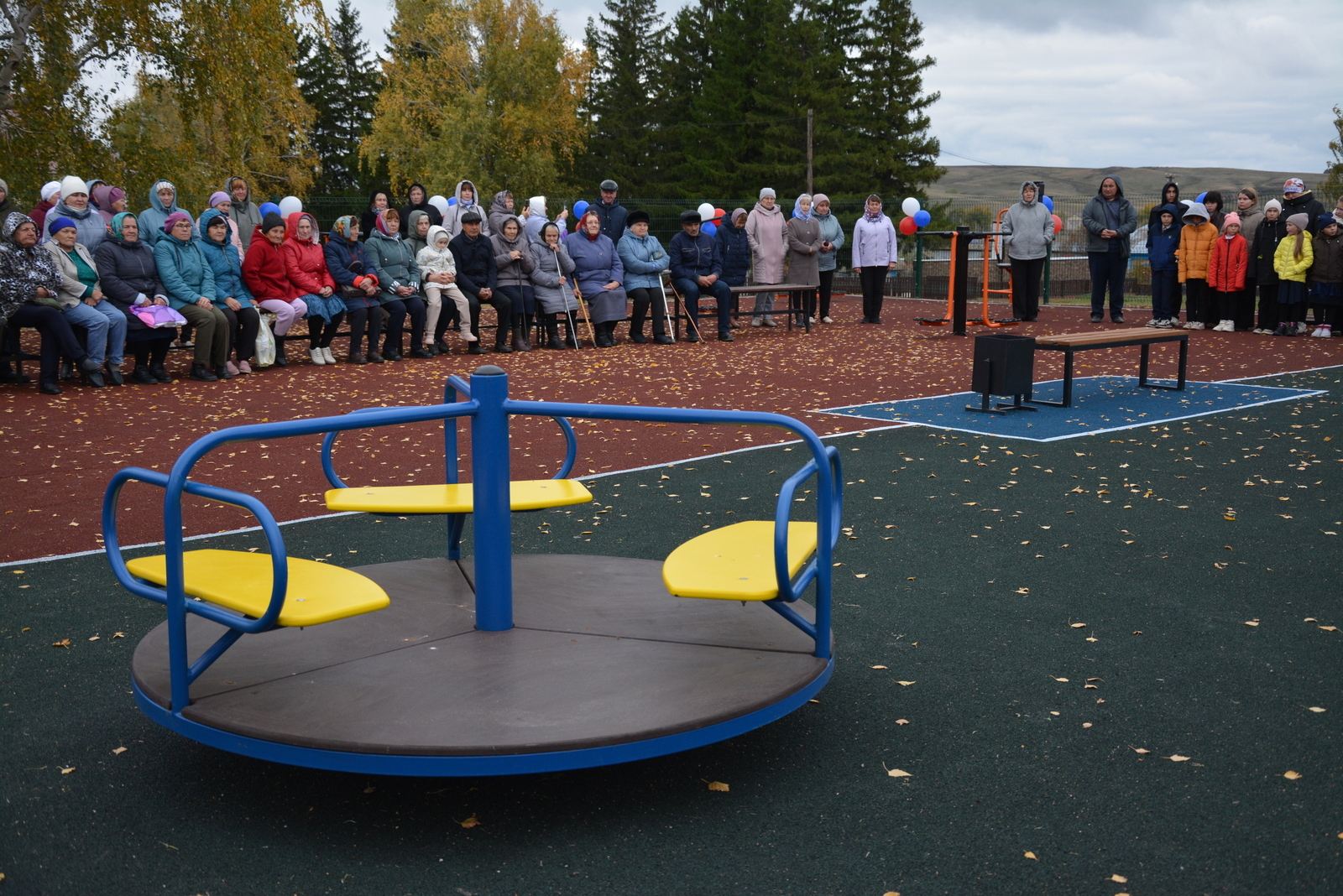 Парне вырăнне – çĕнĕ ача-пăча лапамĕ