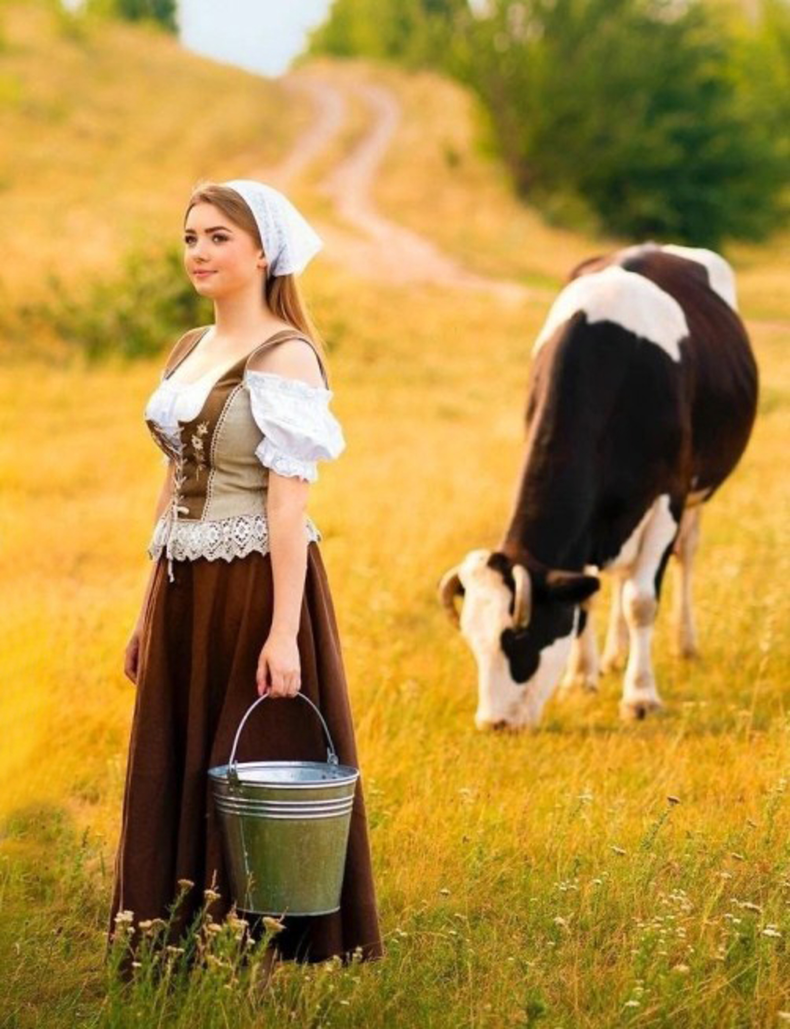 Ĕне сума пĕлекен кин шыратăп