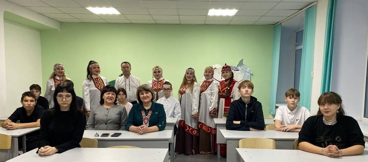 Чăваш ачисемшĕн çĕнĕ çул çĕнĕ çитĕнÿсемпе пуçланчĕ