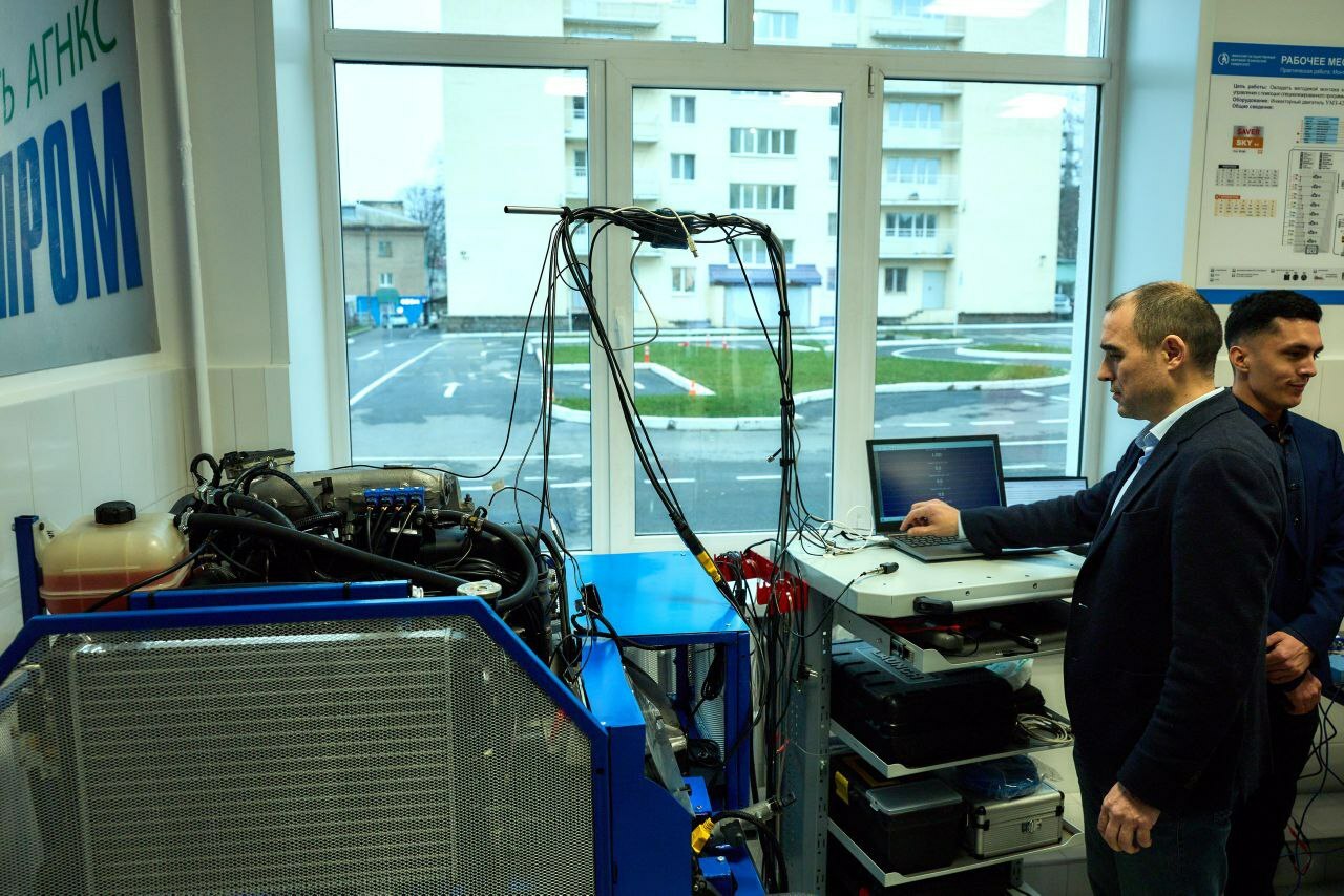 Интеллектуальный бортовой регистратор для автотранспорта разрабатывают ученые Ме