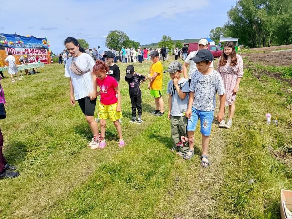 Пĕр ĕмĕре хыçа хăварса…