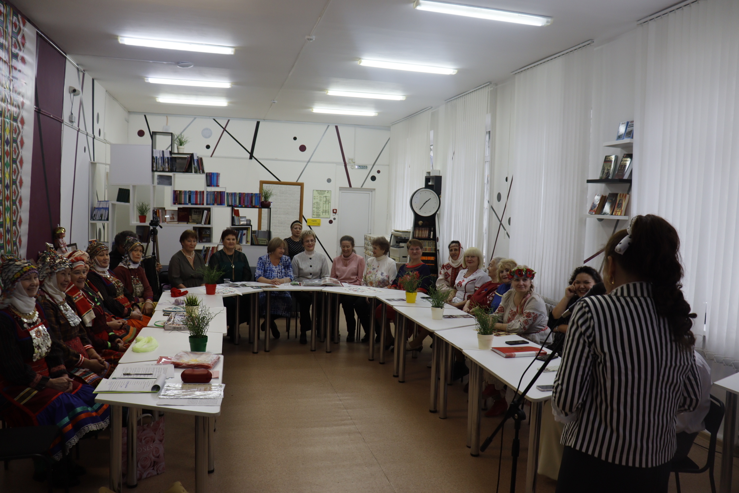 Манăн чĕлхе – туслăх чĕлхи