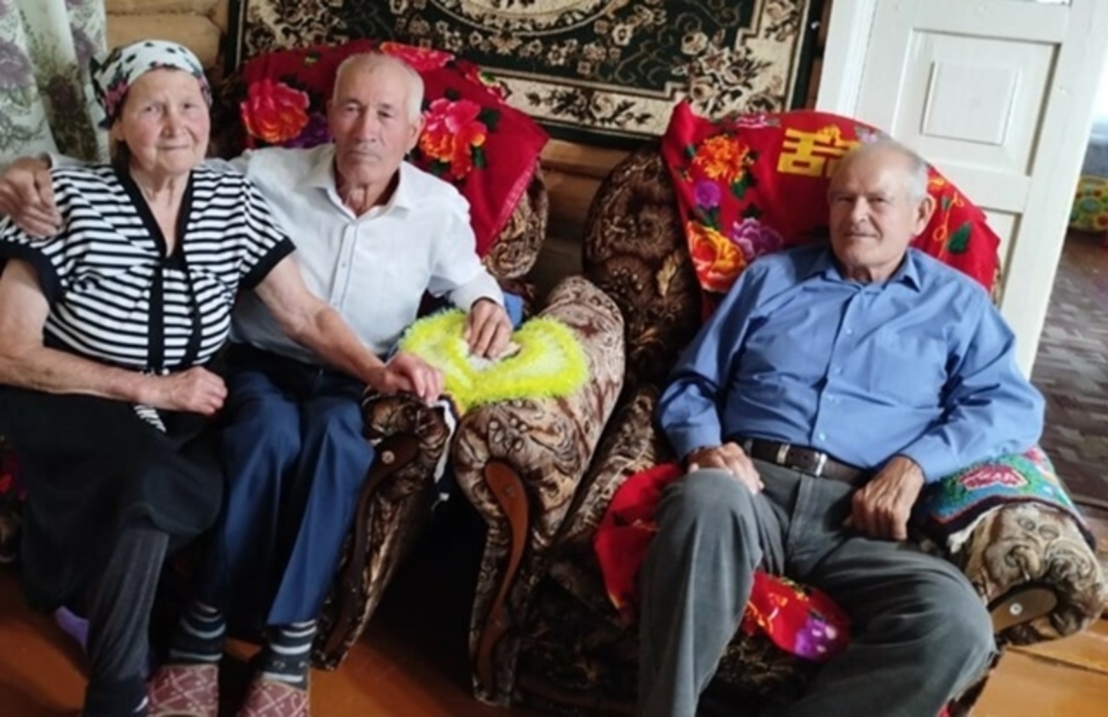 Хавхаланупа тунă çулпа çынсем нумай-нумай çул усă курĕç