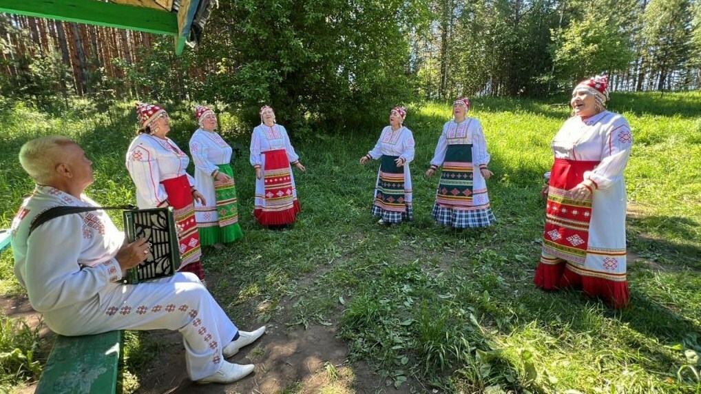 Юмашсем туризм сезонне уçнă