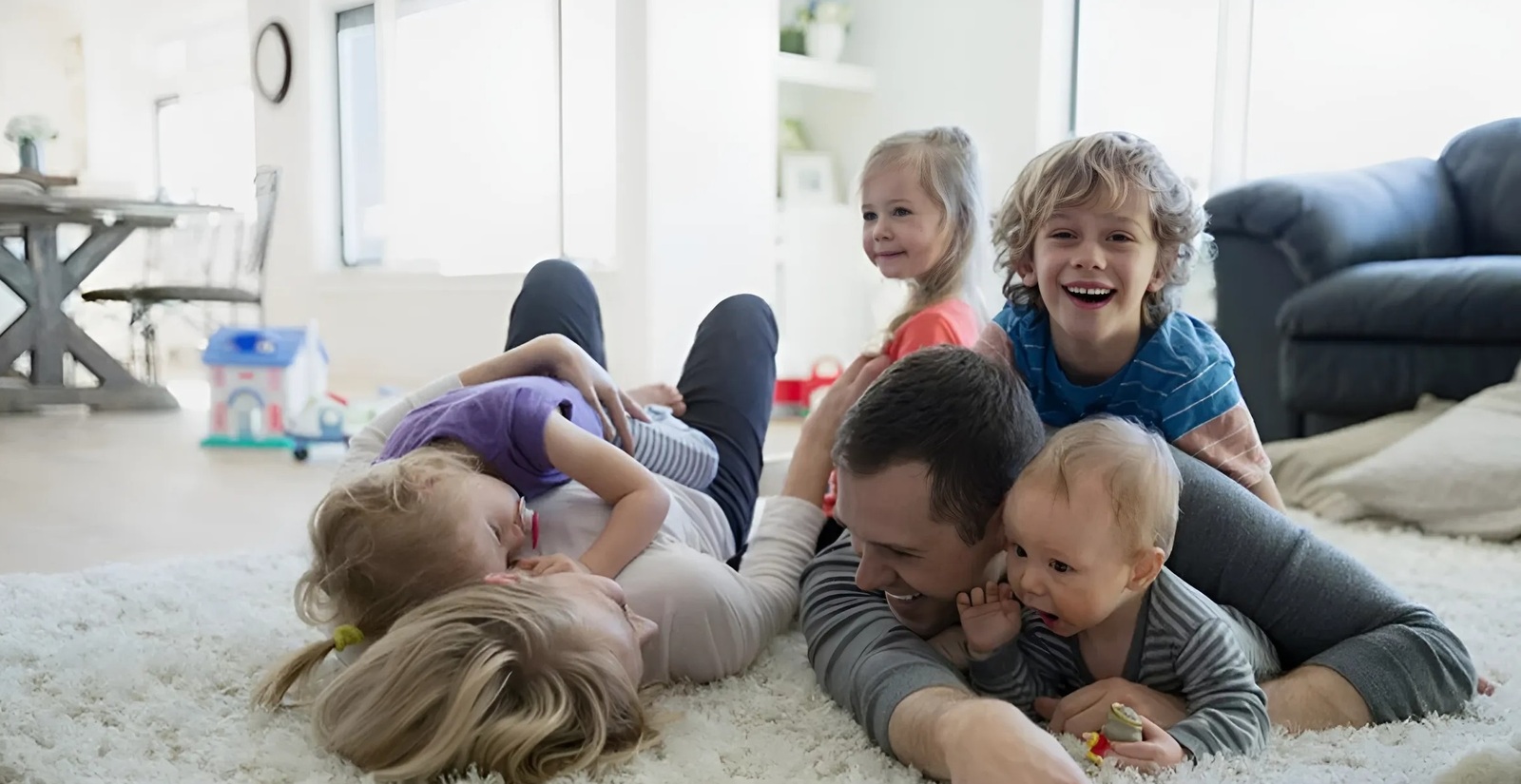 Кӑҫал Пушкӑртстанра 7 пин ҫемье нумай ачаллă пулнине çирĕплетекен удостоверение