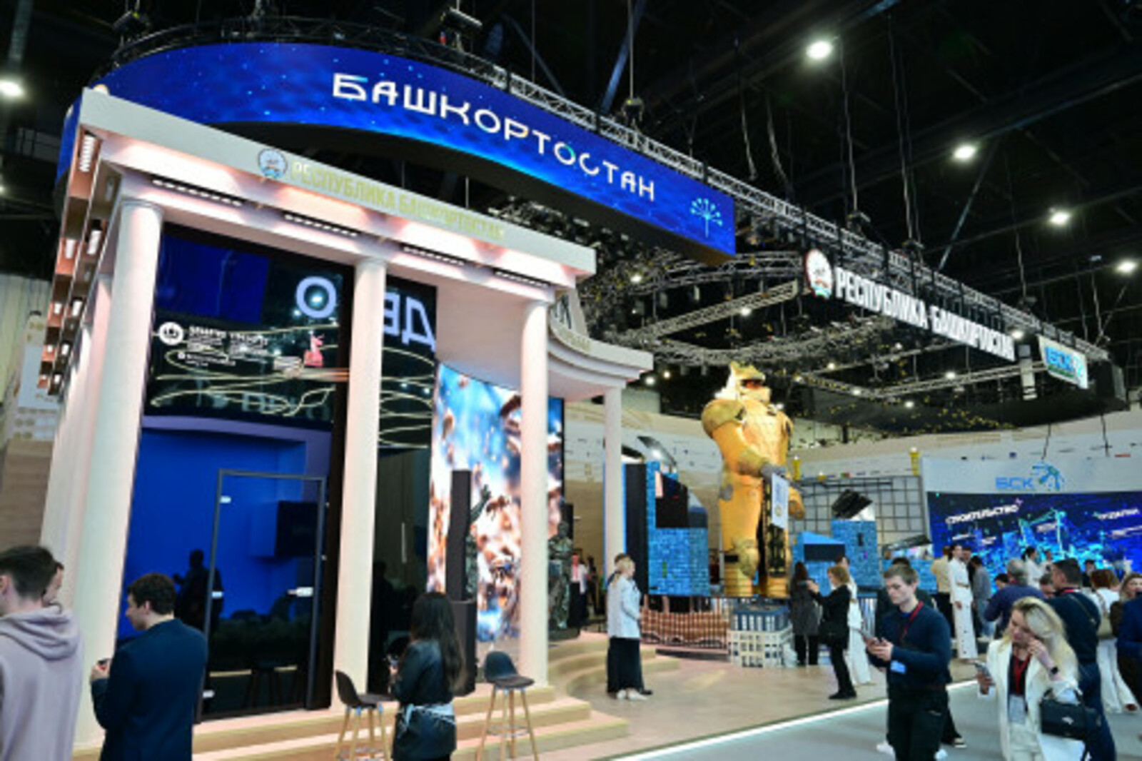 Чем удивляет стенд Башкортостана на ПМЭФ-2025