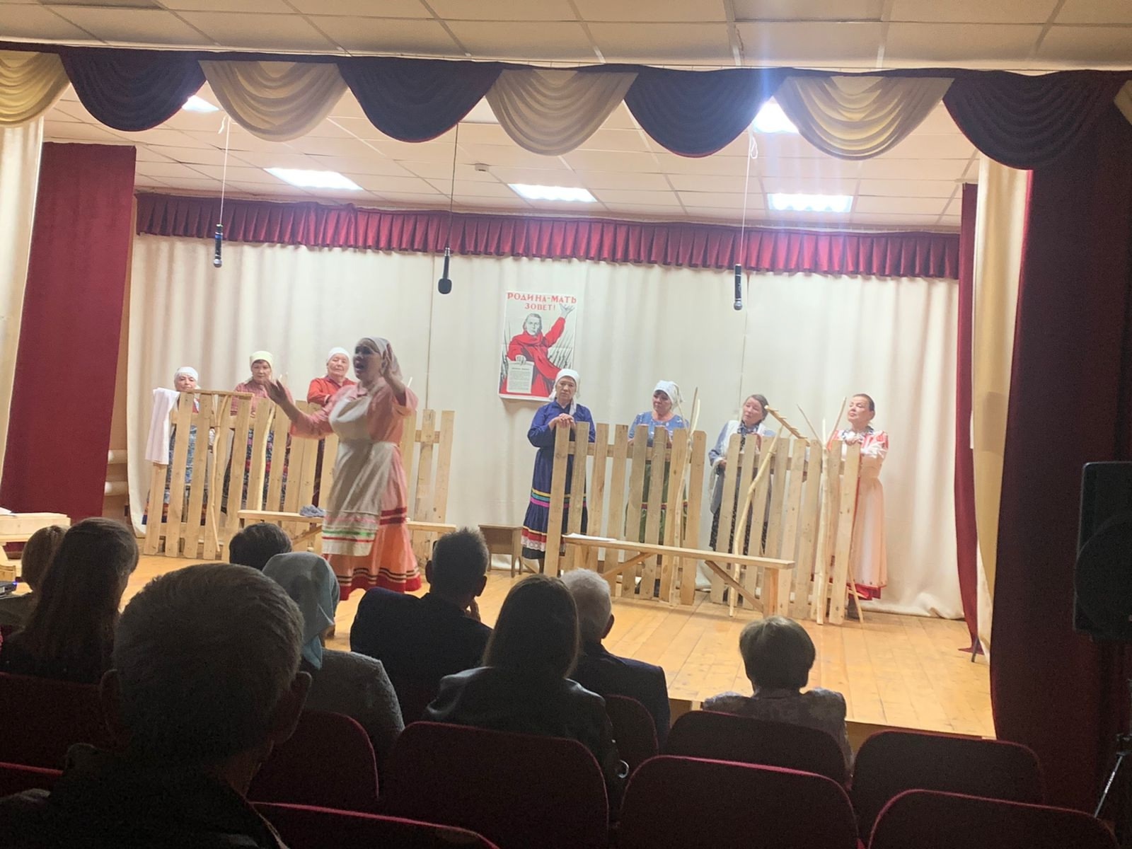 Вăрçă ахрăмĕ шăпланмасть