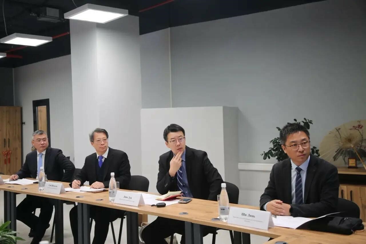 Резидент кампуса подписал соглашение о подготовке аспирантов с китайским вузом