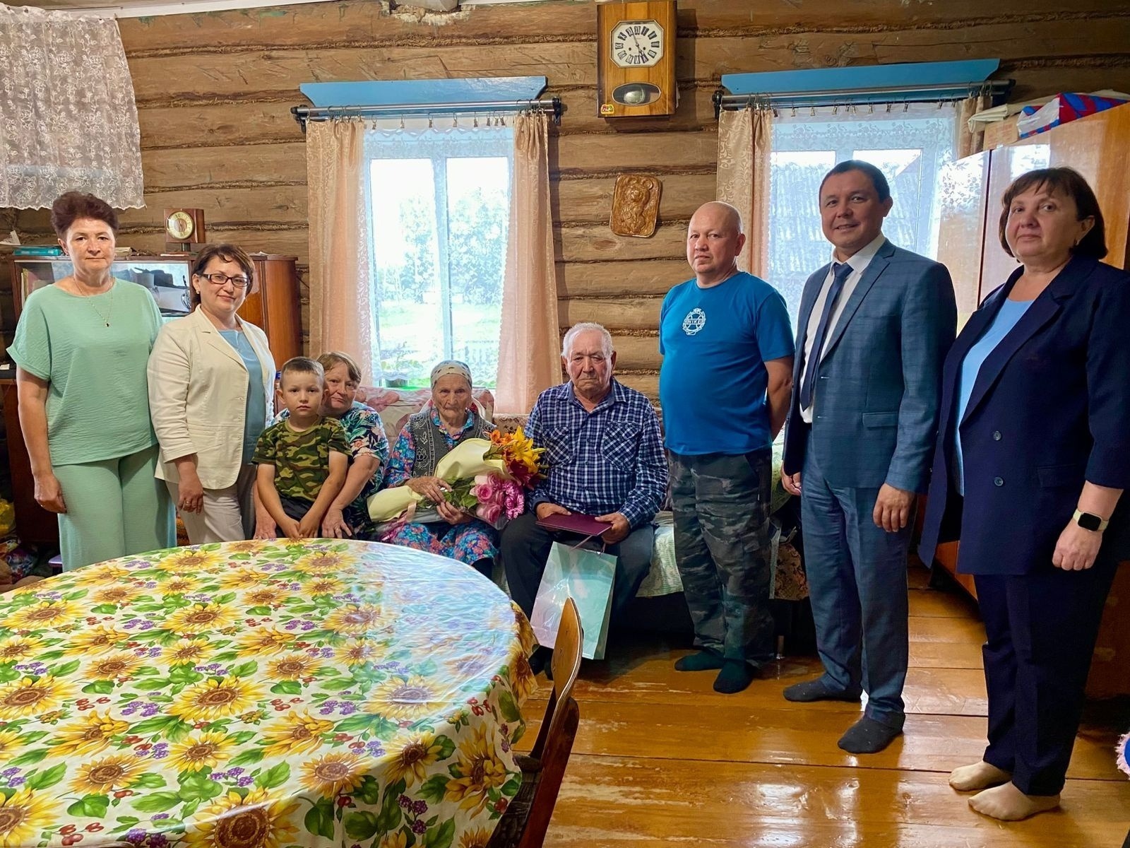 Вĕсен пурнăçĕ ыттисемшĕн тĕслĕх шутланать