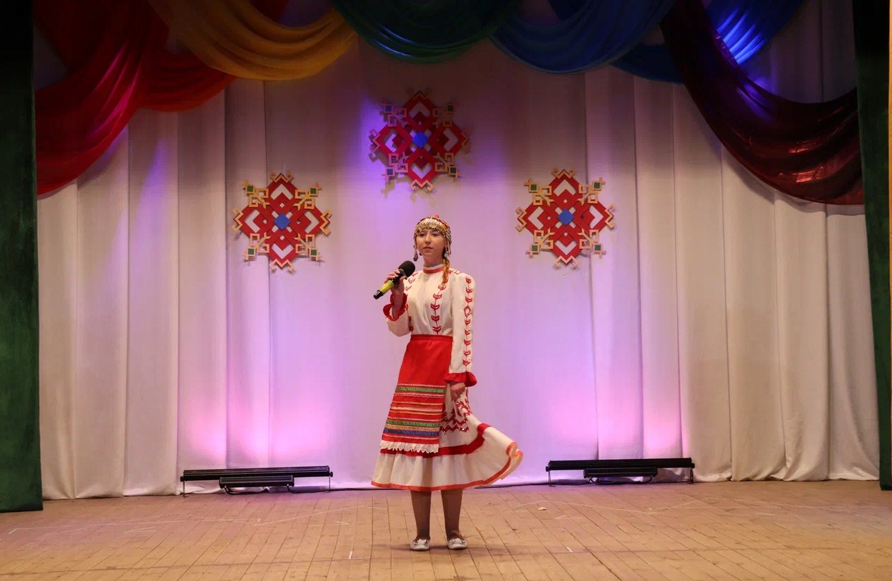 «Силпи асамачĕ» фестивалĕн  тĕп парни – Çтерлĕри Дана Ивановара