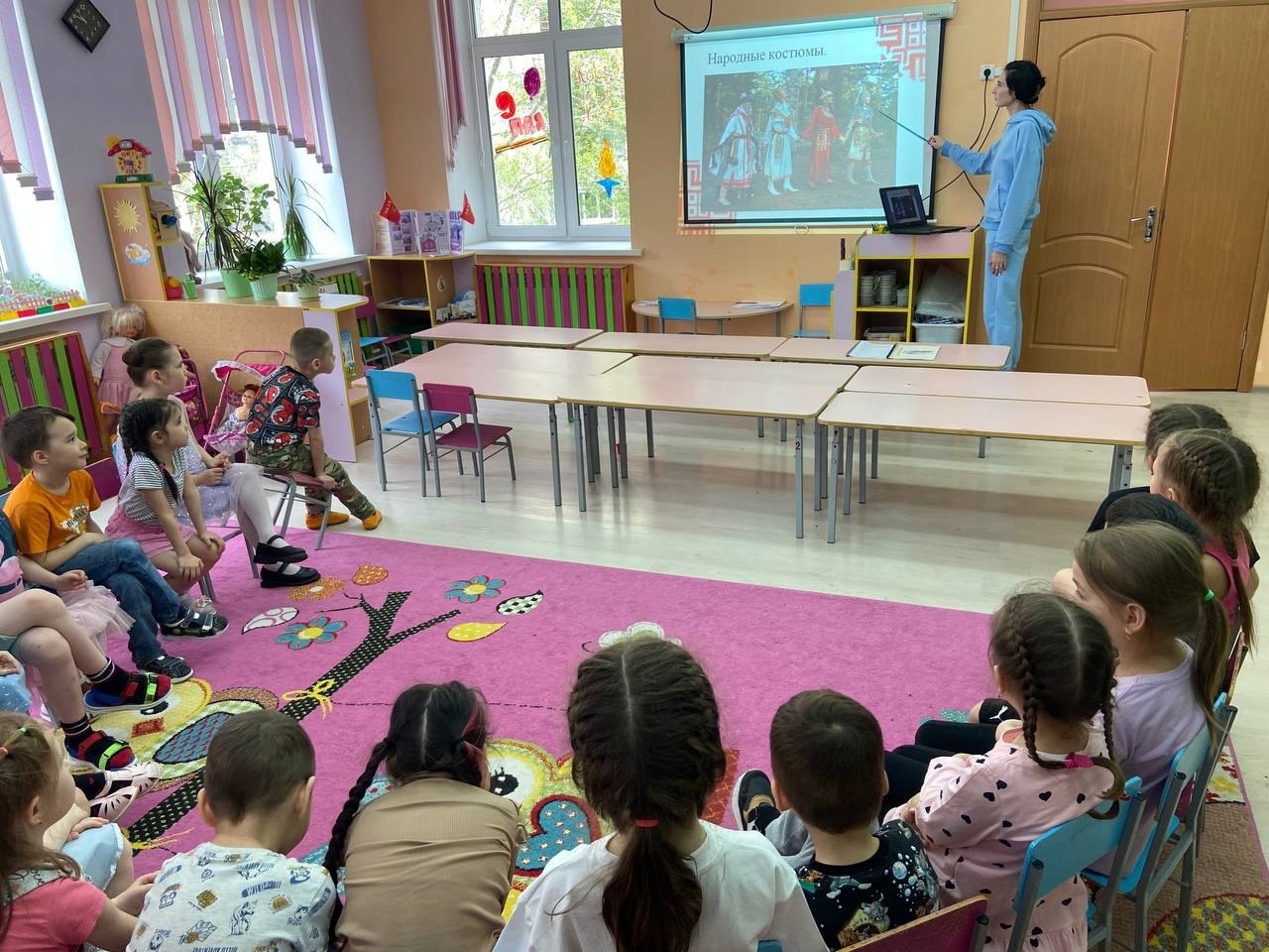 Ĕпхÿри ача садĕнчи шăпăрлансем «Патак туртмалла» вылянă