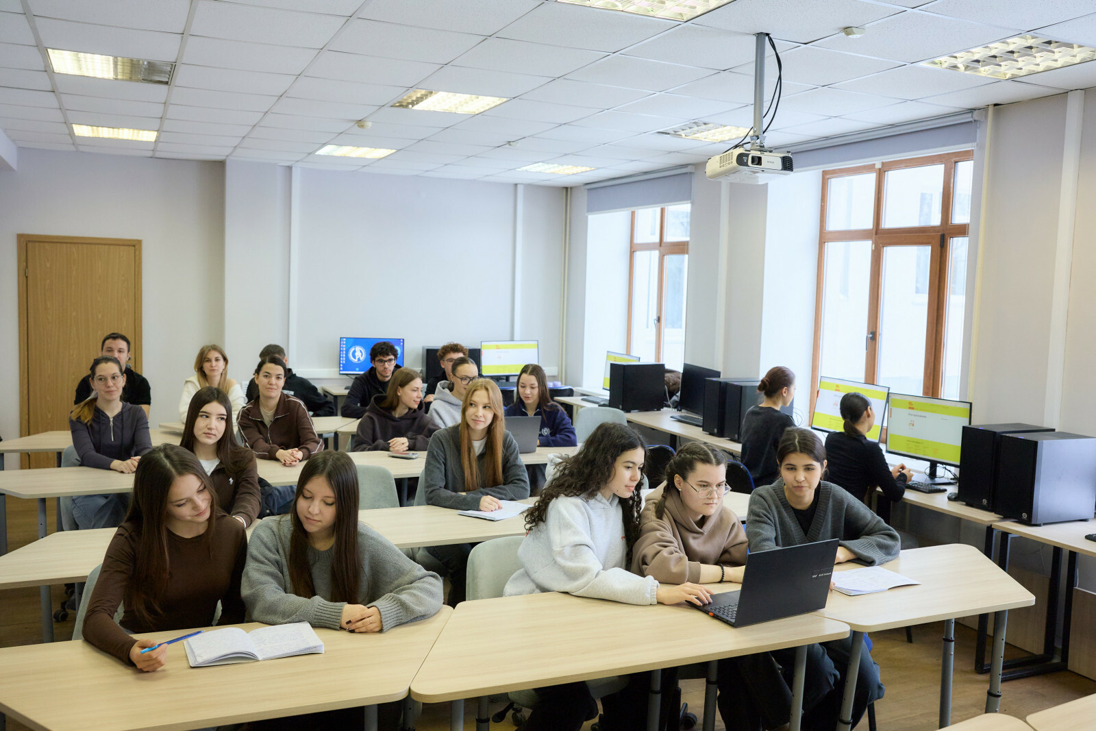 Вуз-резидент открыл мультивендорную ИТ-лабораторию на базе отечественного ПО