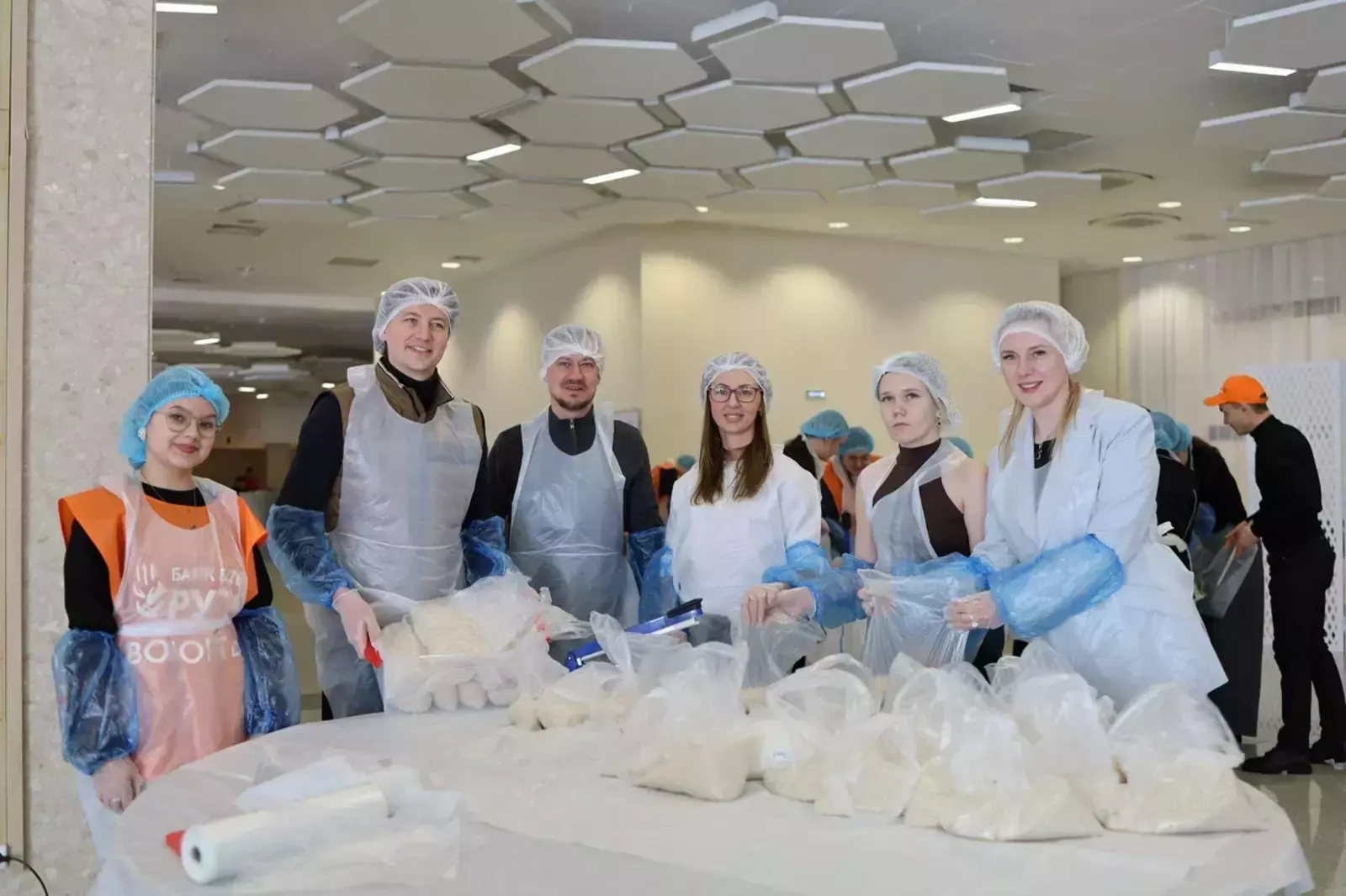 «Народный обед» в Уфе: добро умножается делением