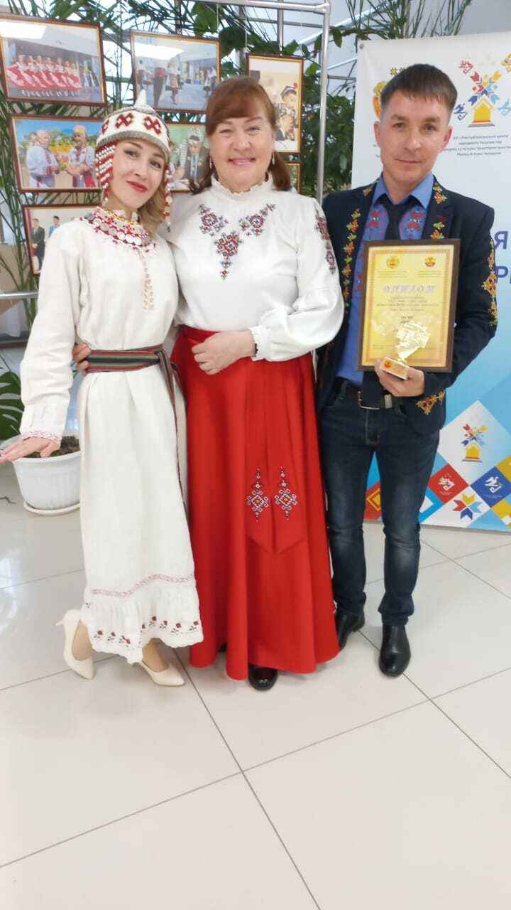 «Кĕмĕл сасă - 2025» конкурсра Пушкăртстан çамрăкĕсем çитĕнÿсемпе савăнтарнă