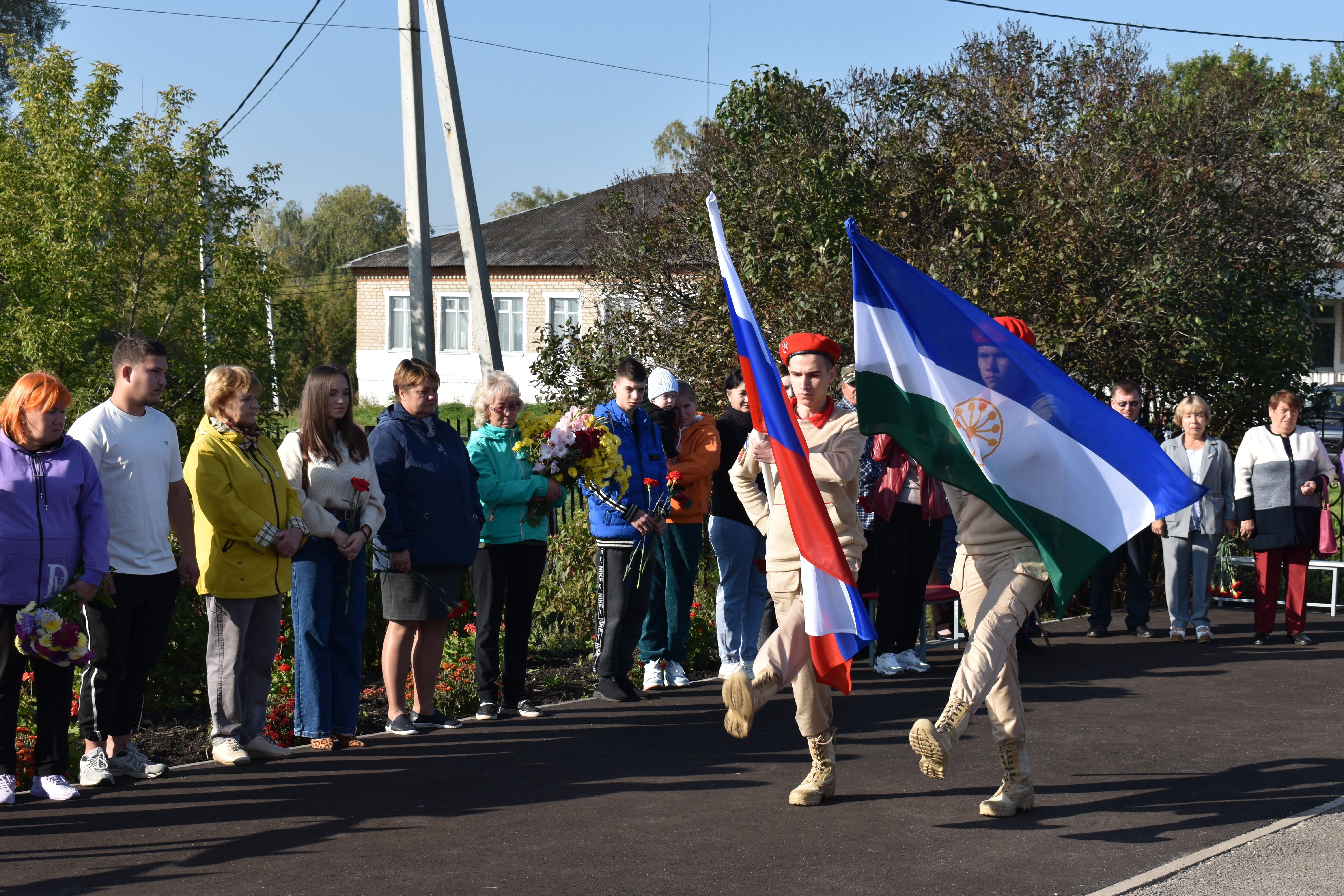 Пилĕк выпускникăн паттăрлăхĕ  Пишкайăн шкул историне кĕрсе юлчĕ