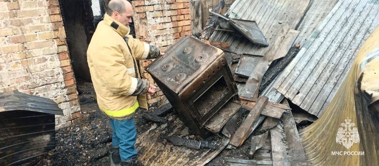 Çуннă çуртра амăшĕпе ывăлĕн ÿчĕсене тупнă