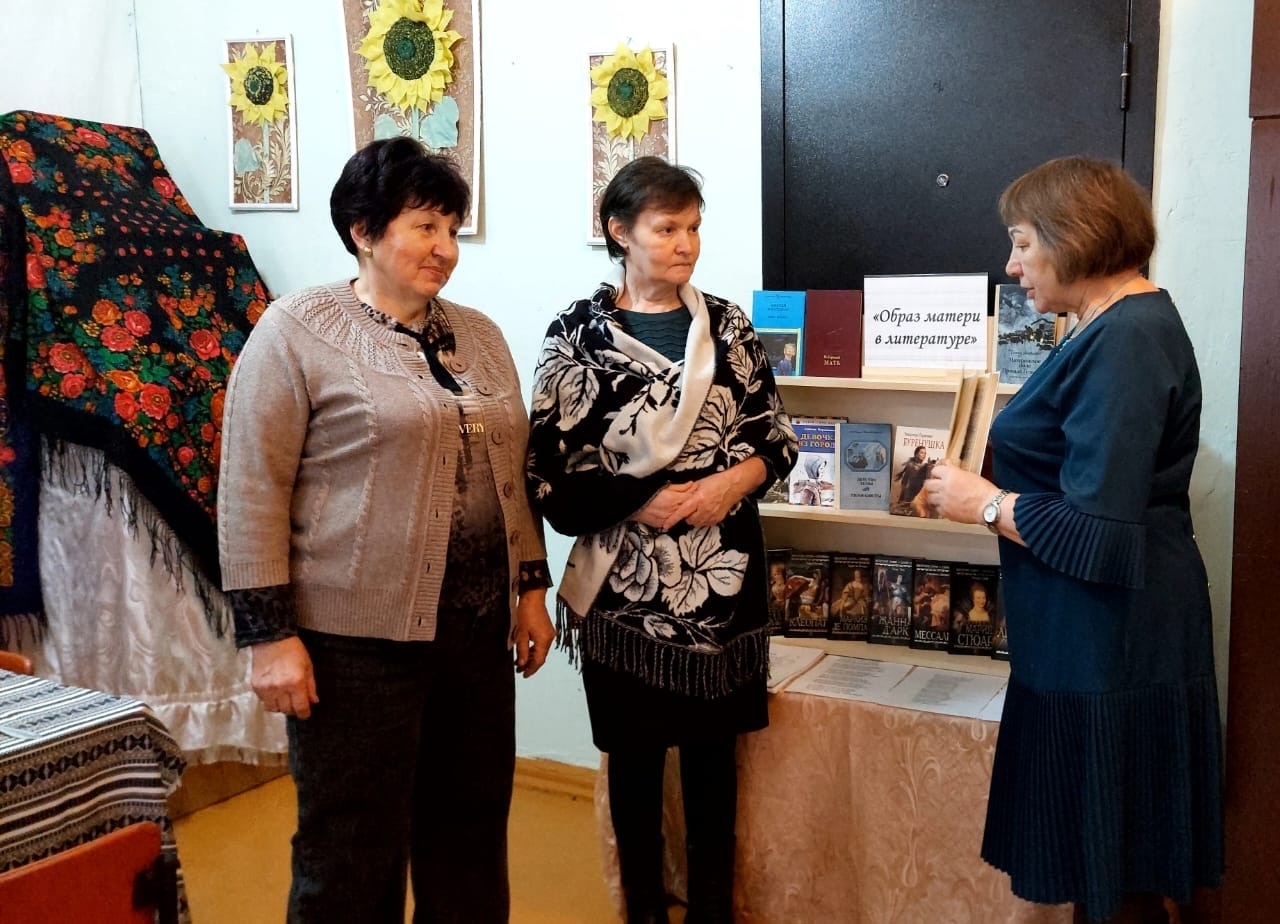 Усăллăра Анне кунне паллă тунă