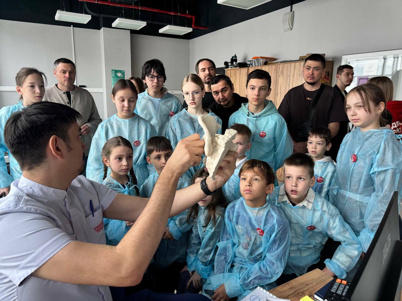 Школьникам показали прорывные разработки Межвузовского кампуса Уфы