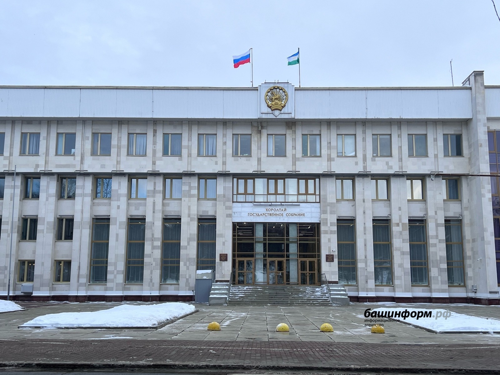 Çар хăтаруçисем вăрçă ветеранĕ статуса тивĕçĕç